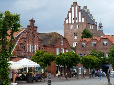 Heiligenhafen (Marktplatz) (Heiligenhafen (Market Square)) Geo.hlipp.de 3801