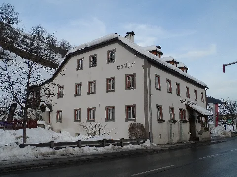 This media shows the remarkable cultural object in the Austrian state of Tyrol listed by the Tyrolean Art Cadastre with the ID 17432. (on tirisMaps, pdf, Fotoarchiv Tiroler Kunstkataster, more images on Commons, Wikidata)