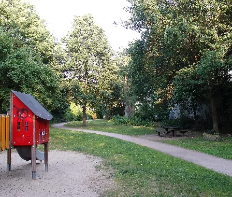 Henry Vahl Park 1