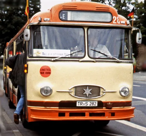 Henschel Hs160Osl G 31 08 1996 Trier Simeonstiftplatz