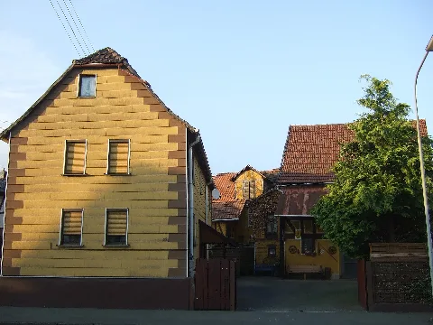 Hermannstein, Aßlarer Straße 12