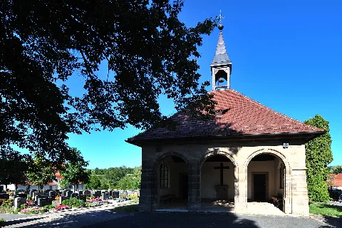 Heroldsberg Friedhof Aussegnungshalle 5166