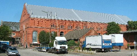 Die Zentralstation der Hamburgischen Electricitäts-Werke wurde 1899 bis 1901 als eines der ersten Hamburger Großkraftwerke am Bullerdeich in Hammerbrook errichtet. This is a photograph of an architectural monument.It is on the list of cultural monuments of Hamburg, no. 1835.