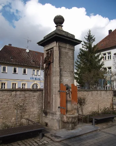 Historischer Brunnen In Etwashausen