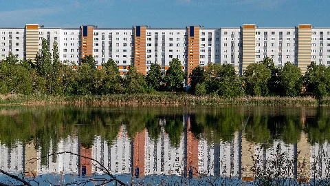 Hochhäuser Am Neustädter See