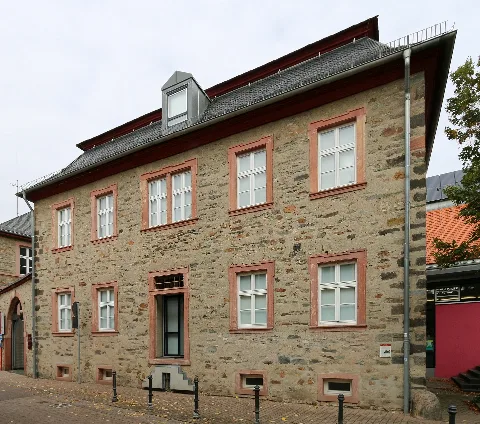 Hofheim Taunus Burgstraße 11 (Kd.he 46038 1 09.2015)