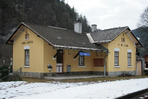 Hollenstein Bahnhofgebäude Kleinhollenstein Img 1063