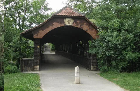 Holzbrücke Über Die Birs
