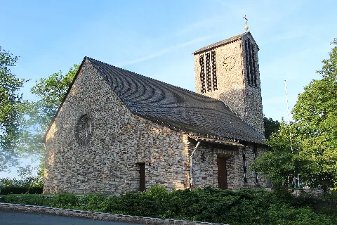 Holzhausen (Dautphetal) Ev. Kirche (2)