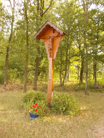 Holzkreuz Bei Mittellengenfeld