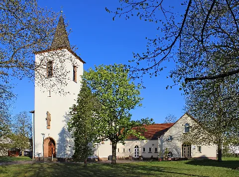 Homburg Beeden Evangelische Kirche 02