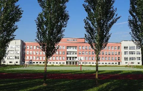 Huelsse Gymnasium Dresden 03