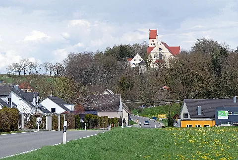 Hüttisheim, Ul L 1261 Ri O, Kirche St Michael 140423