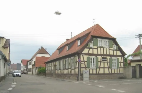 Iggelheim Museum Geo En.hlipp.de 11152