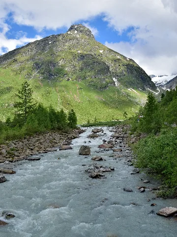 Innergschlöss Gschlössbach Und Vorderer Kesselkopf
