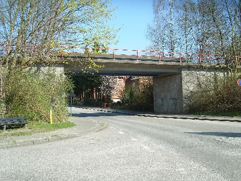 Itzehoe Eisenbahnbrücke Schauenburger Straße April 2009 Sl270552