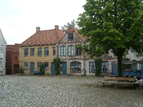 Itzehoe Innenhof Burg July 2009 Sl273069