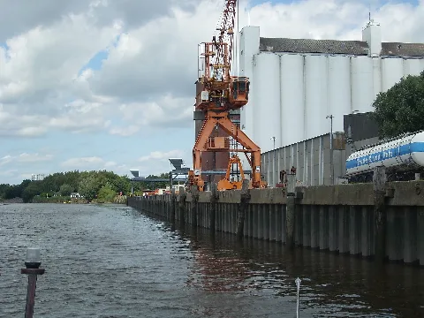 Itzehoe Suder Hafen July 2009 Sl273121