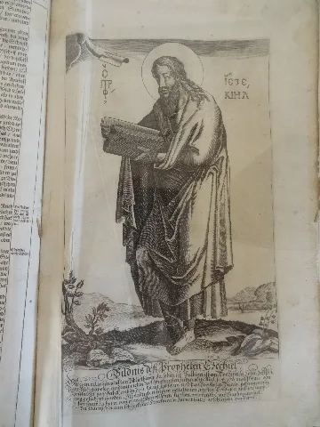 Jakobuskirche (Lang Göns) Bibel 3