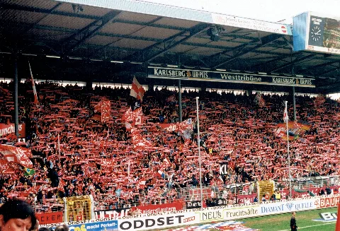 Kaiserslautern, Fritz Walter Stadion, Fußballspiel 1. Fc Kaiserslautern Gegen Eintracht Frankfurt 20000415 (14)