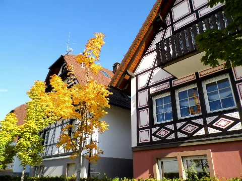 Karlsbad Langensteinbach Panoramio (1)