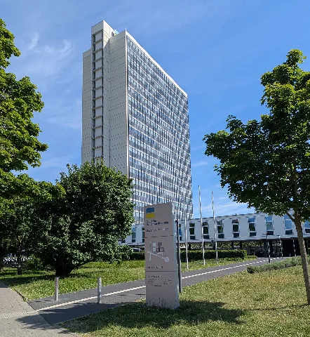 Karlsruhe Lva Hochhaus 04 2025 Gje