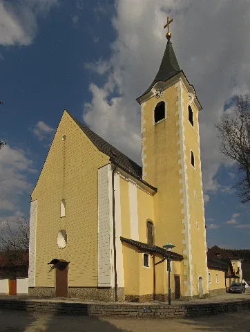 Kath. Pfarrkirche Hl. Johannes Der Täufer In Harbach