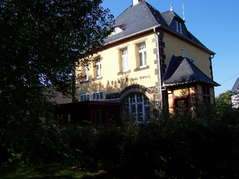 Kerben Railway Station