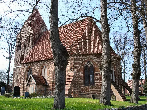 Kirche Dorf Mecklenburg