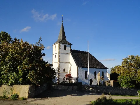 Kirche Esselborn 02