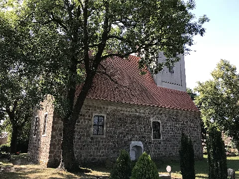 Kirche Groß Luckow Nordostansicht