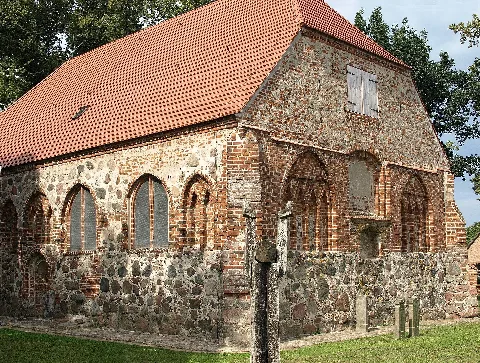 Kirche Liepe