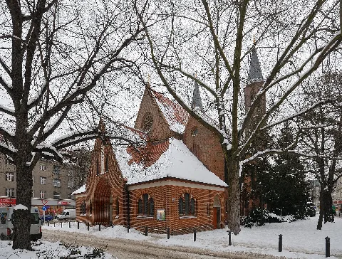 Kirche Pankow Zu Den Vier Evangelisten Südwesten (2010)