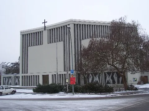 Kirche Sankt Hildegard Viernheim 100 3391