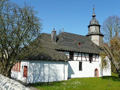 Kirche Solms Oberndorf 2
