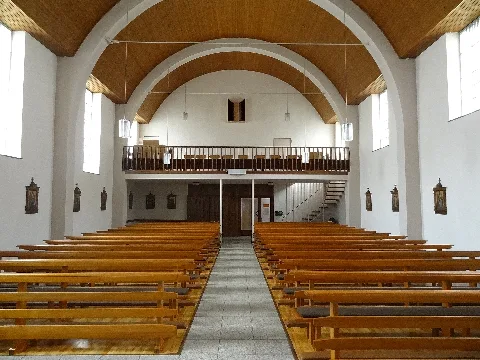 Kirche St. Josef, Innenraum 2