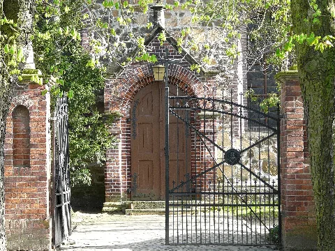 Kirche Wildschütz 01