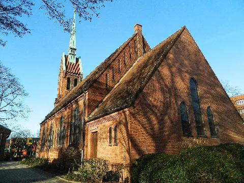 Kirchenrückseite Panoramio (2)