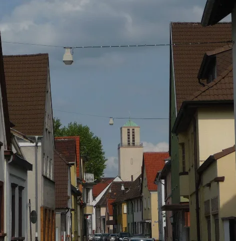 Kirchenstraße Mit Blick Auf Den Kirchturm Der Martinskirche Panoramio