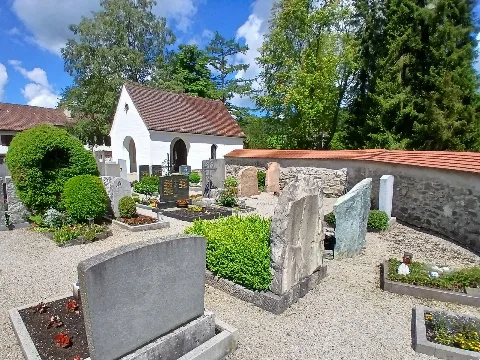 Kirchfriedhof Hopfen