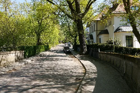 Klein Glienicke Wannseestraße