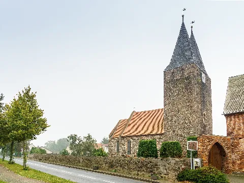 Klein Schwechten Kirche