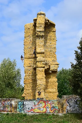 Kletterfelsen Ahrensfelde 01