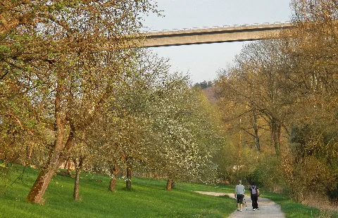 Körschtalviadukt (724 M Lang, 1995 Eingeweiht) Der L 1202 Zwischen A8 Und Esslingen Panoramio