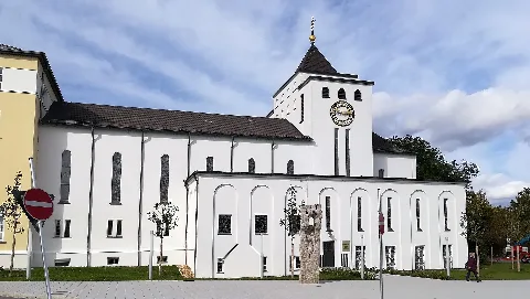 Krankenhauskirche Pius V. Regensburg 01