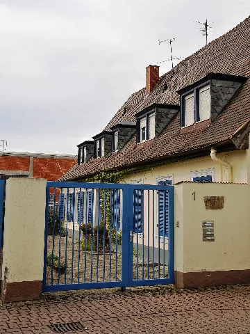 Kreuzgasse1