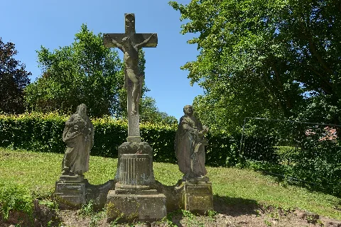 Kreuzigungsgruppe Friedhof Illingen, Saarland (2016)