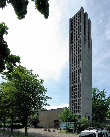 Kreuzkirche (Freiburg)