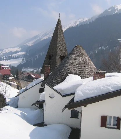Kreuzkirche Hirschegg 3