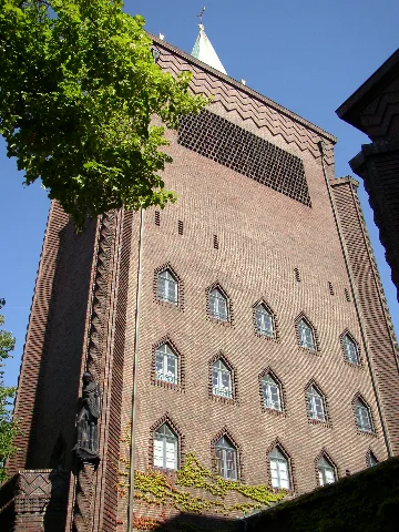 Kreuzkirche Turm Morgens